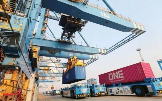 FBA International Rail Freight Rail Cargo Services China To EU Middle East