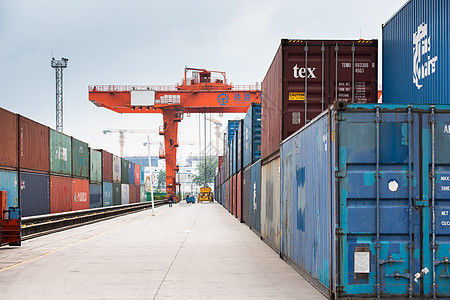 DDP Dubai Delivery Services Providing Flexible Freight Solutions For Air Freight/containers From China To Dubai